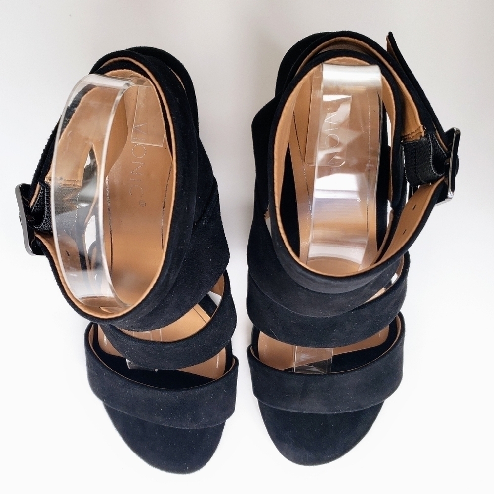 Vionic Black Suede Strappy Stacked Block Heel Blaire Sandals Heels New 6 6.5 - Picture 9 of 15